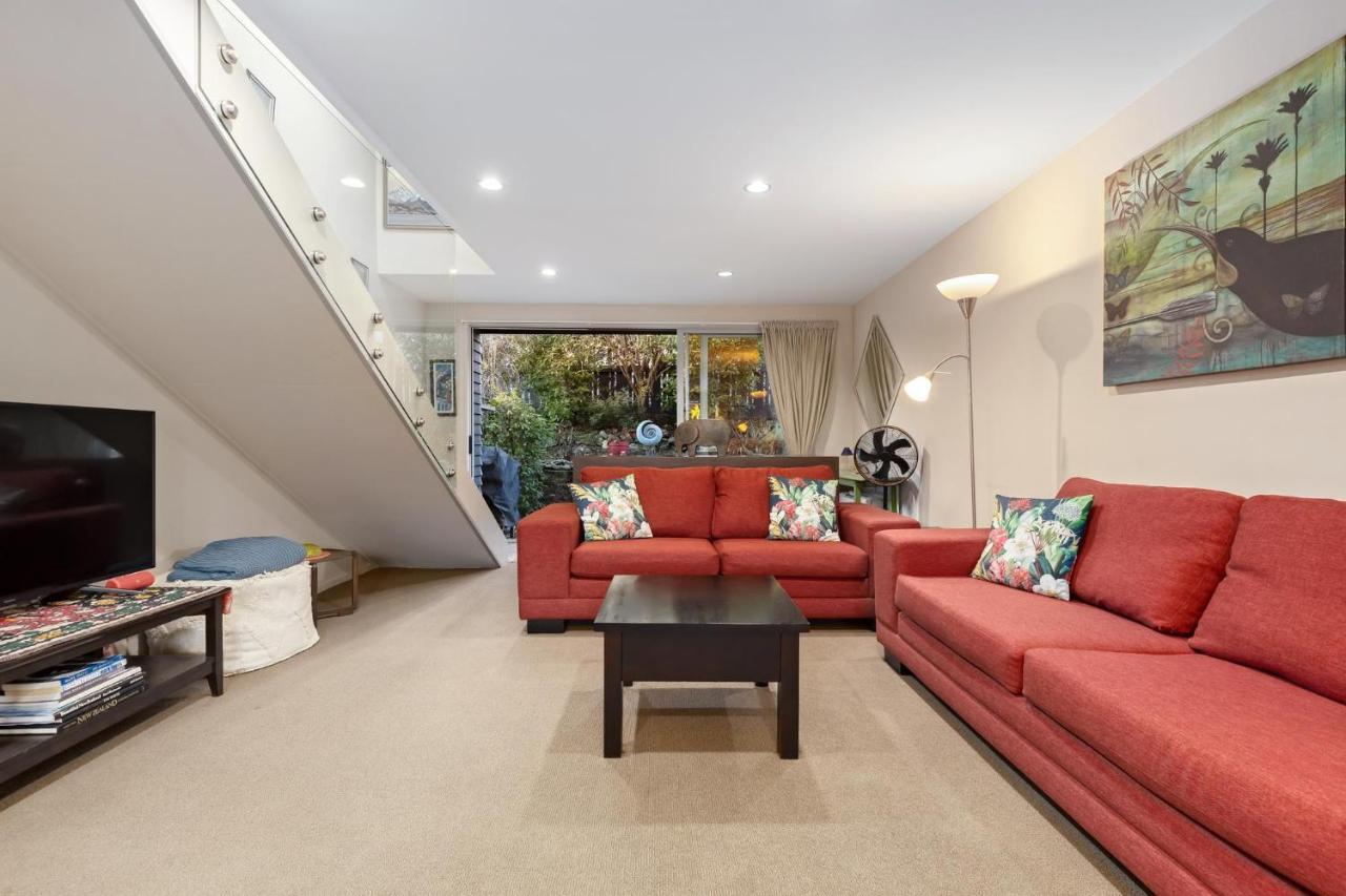 Central Wanaka Villa ภายนอก รูปภาพ
